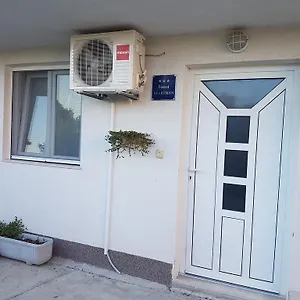 Apartament Roma, Kaštela